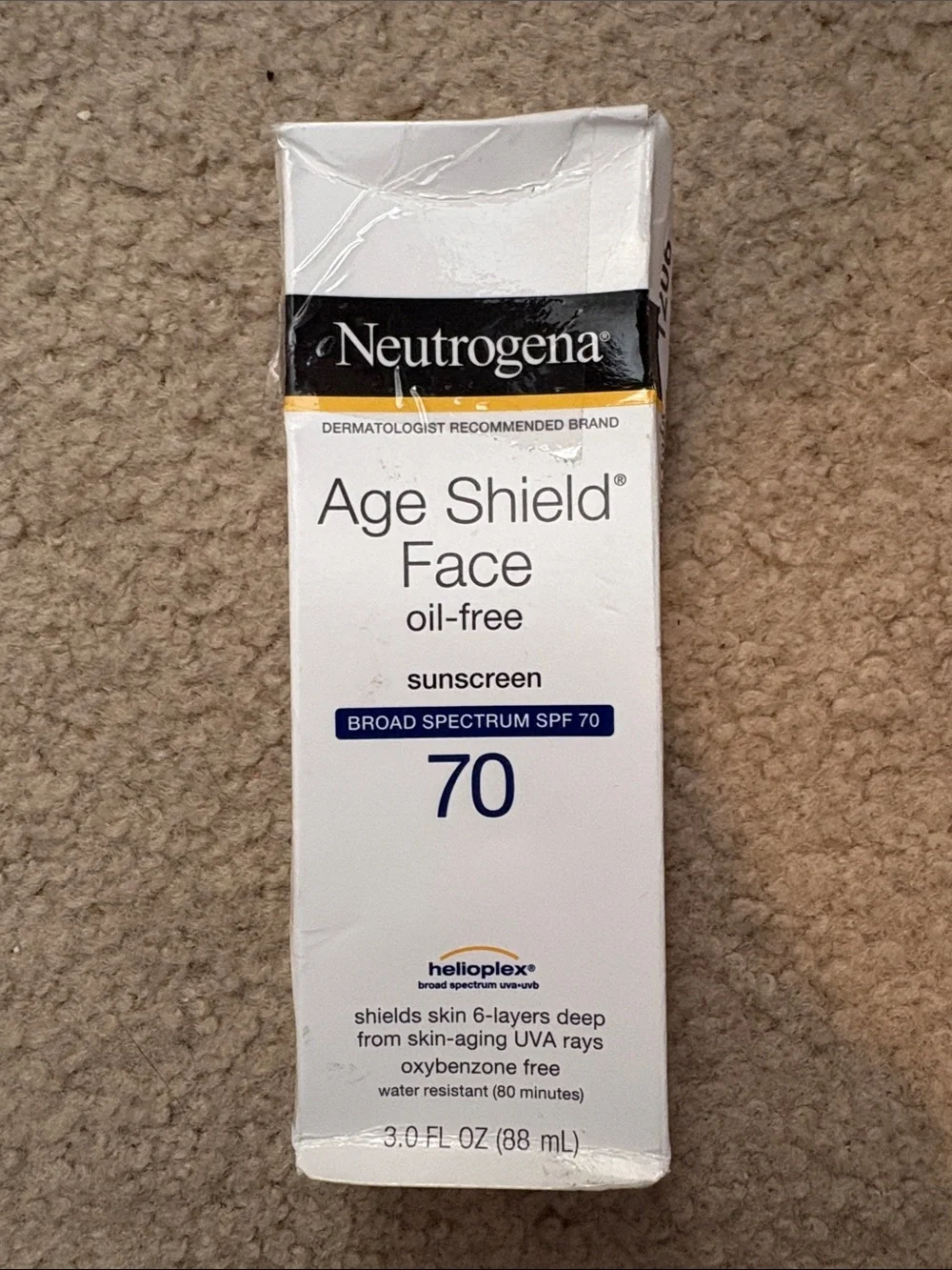 Neutrogena Age Shield Face Sunscreen SPF 70 - White